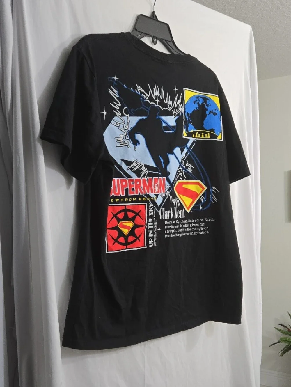 DC Comics Black Superman Graphic Tee with Red & Yellow Emblem